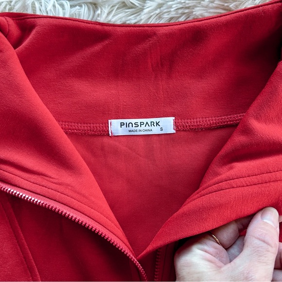 Two-Piece Set - Picture 3 of 7